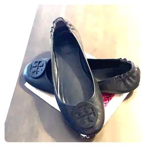 Black Tory Burch flats